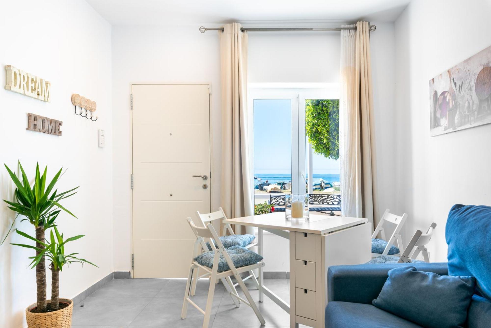 Wintowinrentals Dream Home On The Beachfront La Cala Del Moral Buitenkant foto