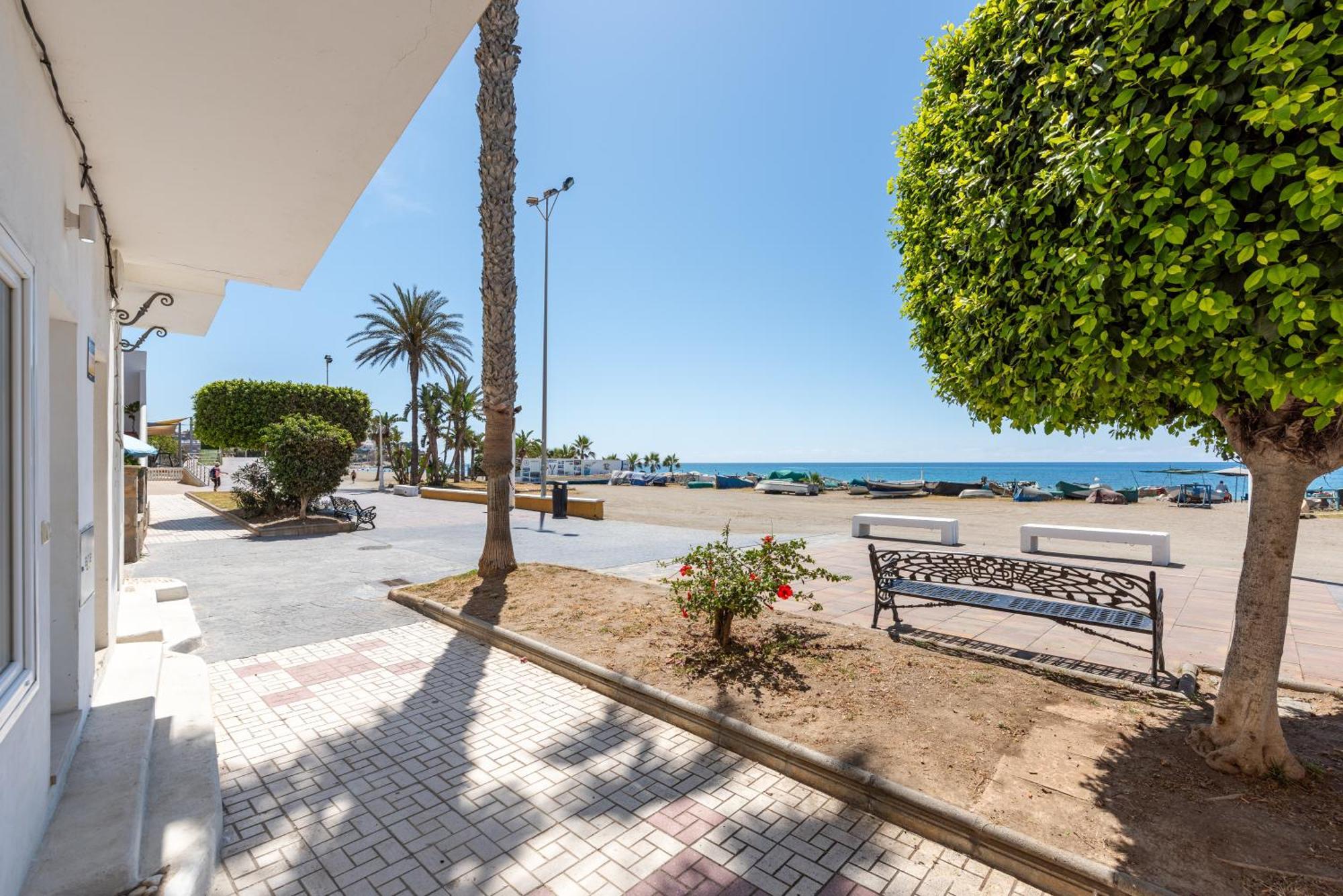 Wintowinrentals Dream Home On The Beachfront La Cala Del Moral Buitenkant foto